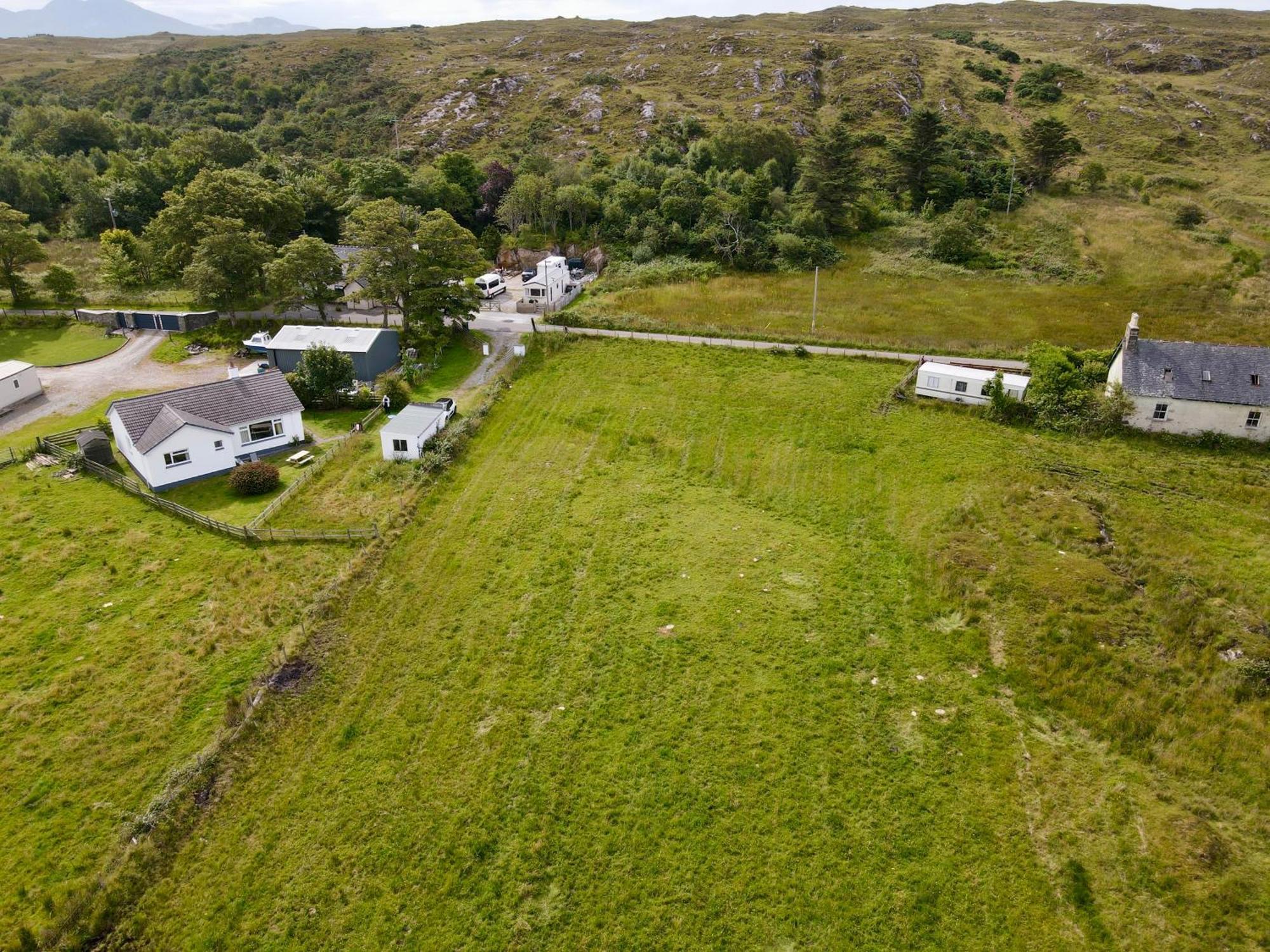 The Sheiling Holiday Home With Gorgeous Views Over The Isles อาริเซก ภายนอก รูปภาพ